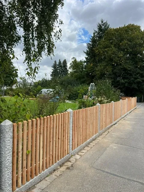 Holzzaun in Dresden - fachgerechte Ausführung vor Ort